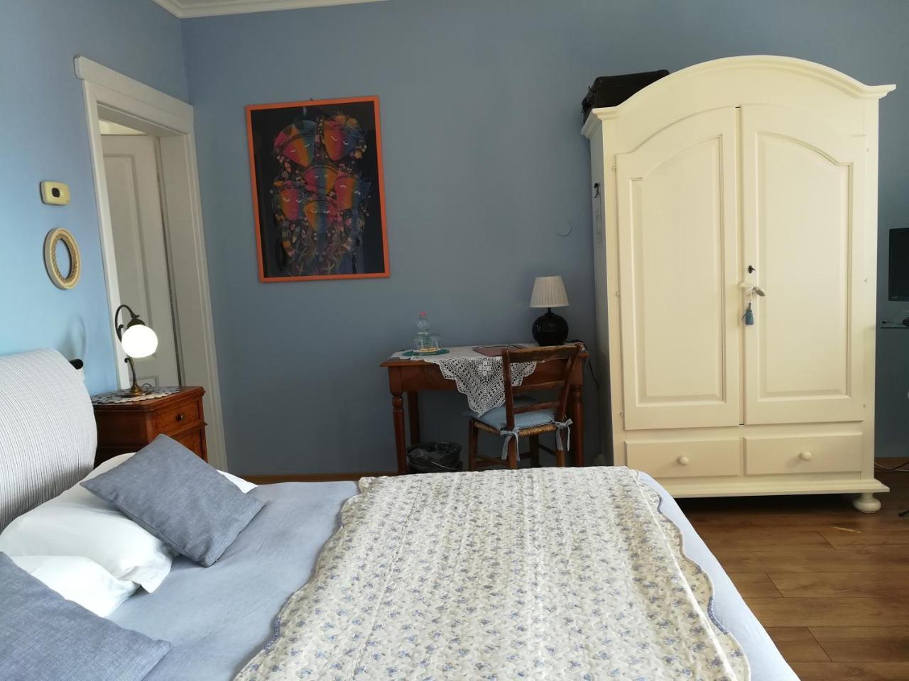 B&B Oltra Lamon Pokoj fotografie
